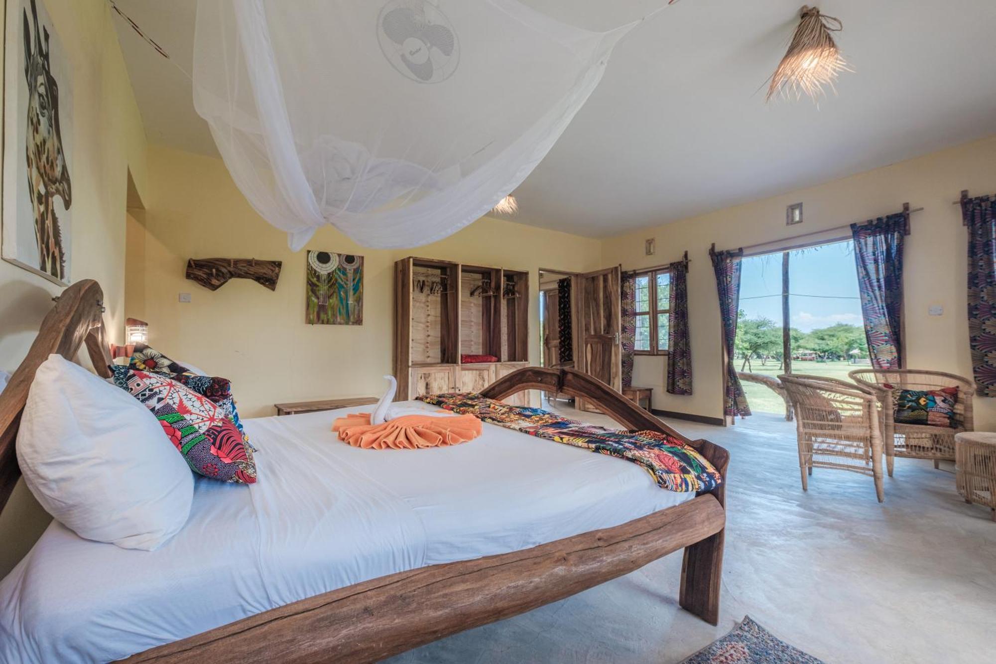 Lake Natron Maasai Giraffe Eco Lodge And Camping Mtowabaga Exterior foto